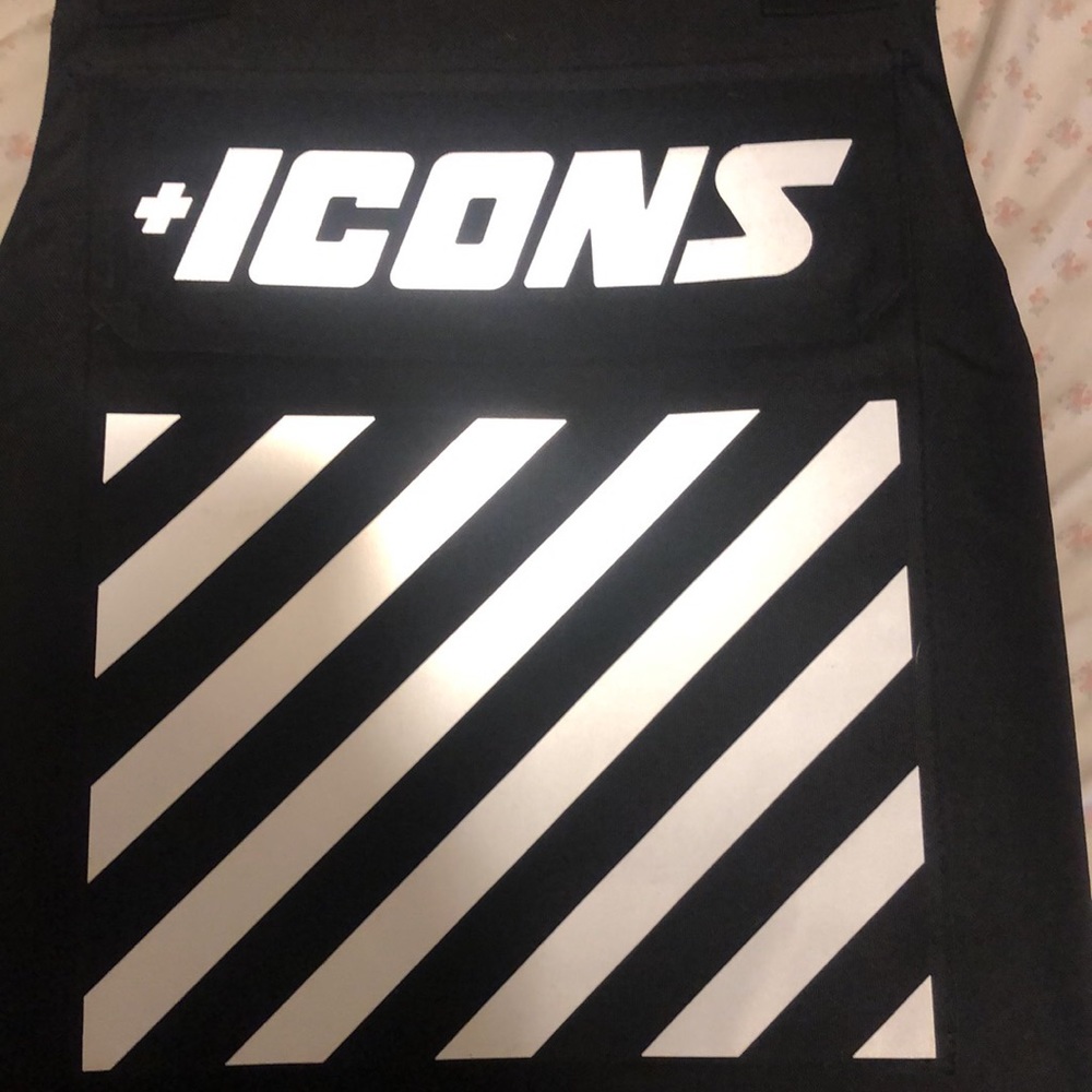 Bulletproof vest icons